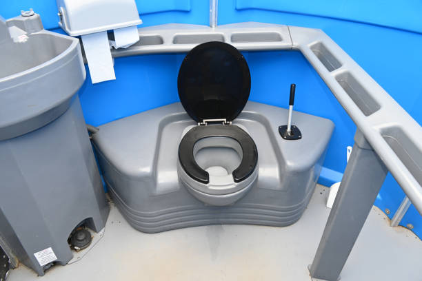 Best Portable restroom trailer rental  in Stonybrook, PA